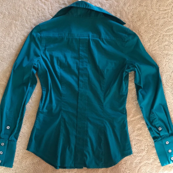 Green express button down - Picture 3 of 3